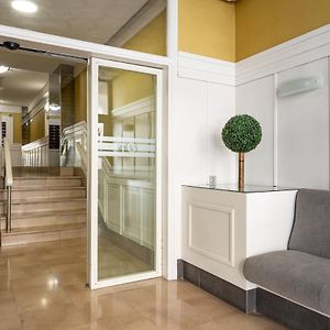 Primera línea de playa con plaza de garaje y WIFI